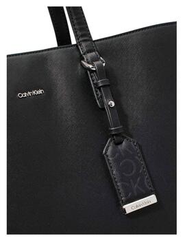 Bolso Must Medium Calvin Klein