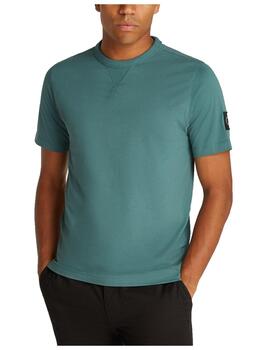 Camiseta Badge Regular Calvin Klein