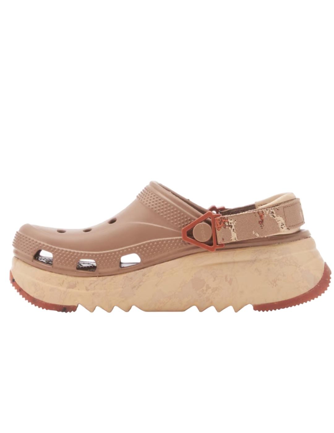Zueco Hiker xscape marbled clog Crocs