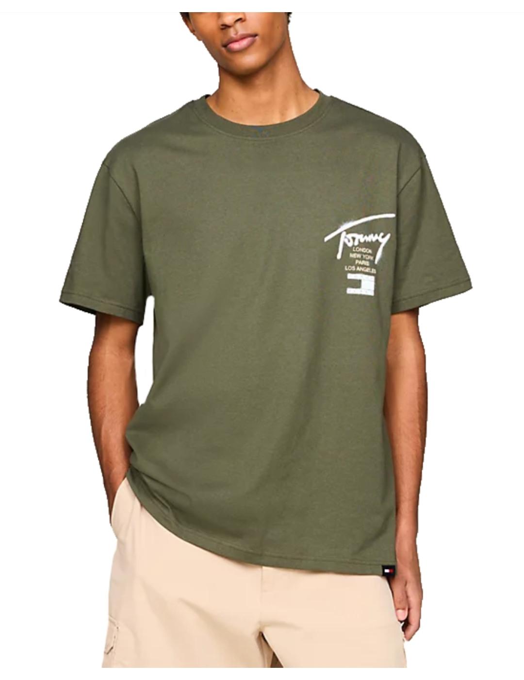 Camiseta Graffiti Tommy Jeans