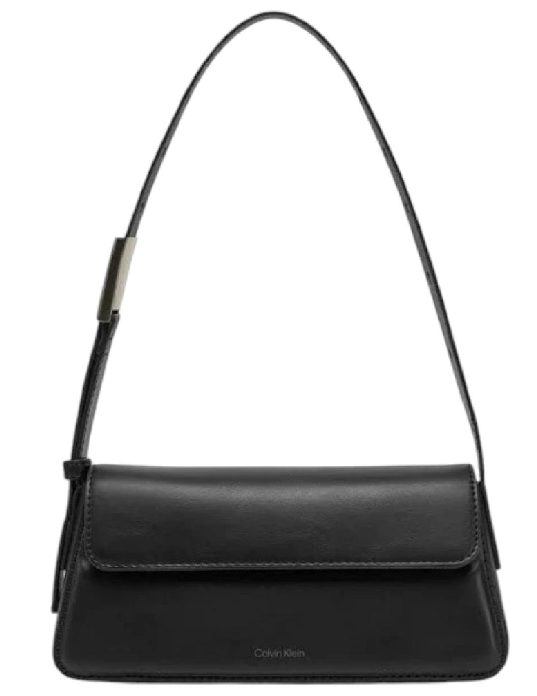 Bolso Belted Small Calvin Klein