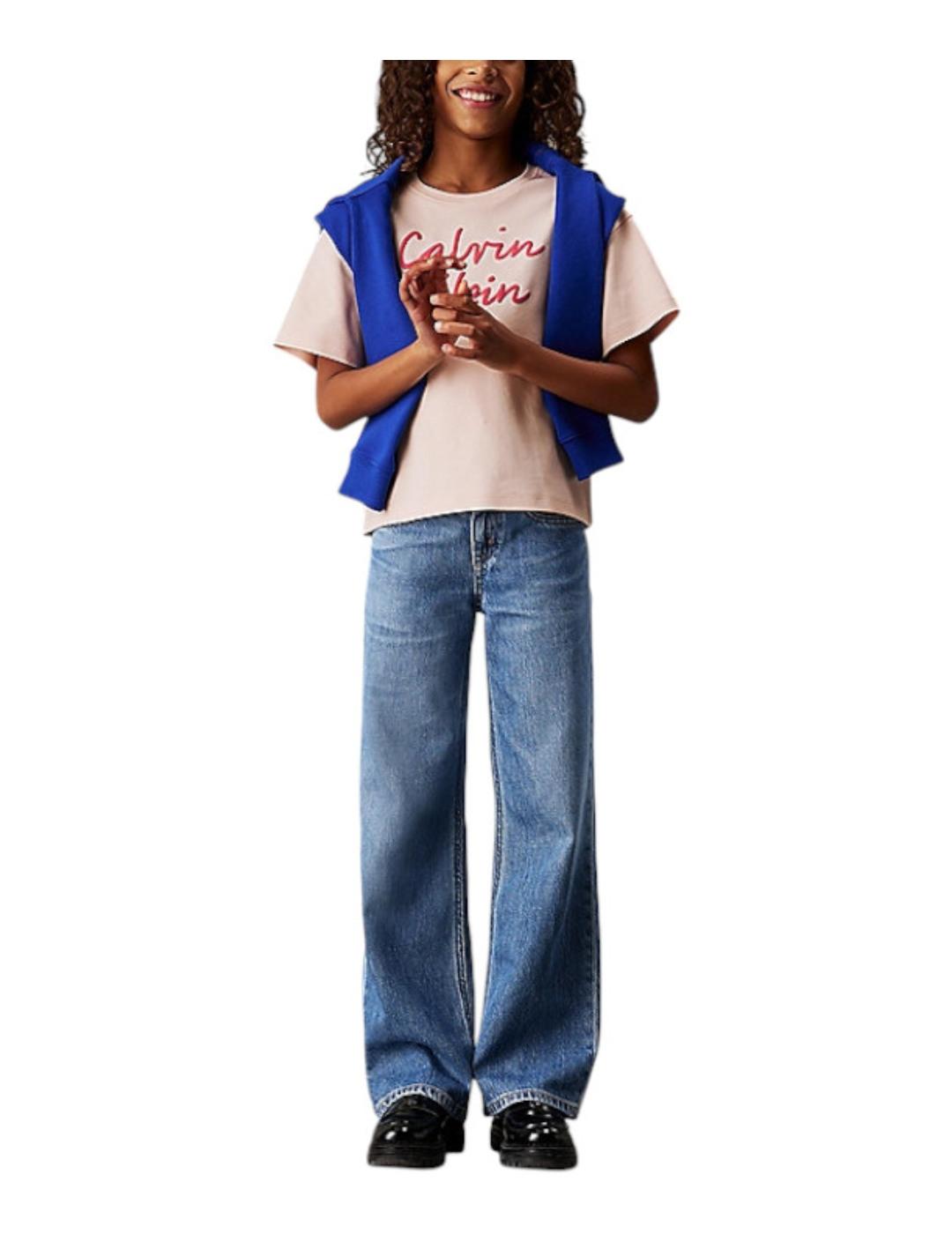 Camiseta Script Logo Calvin Klein