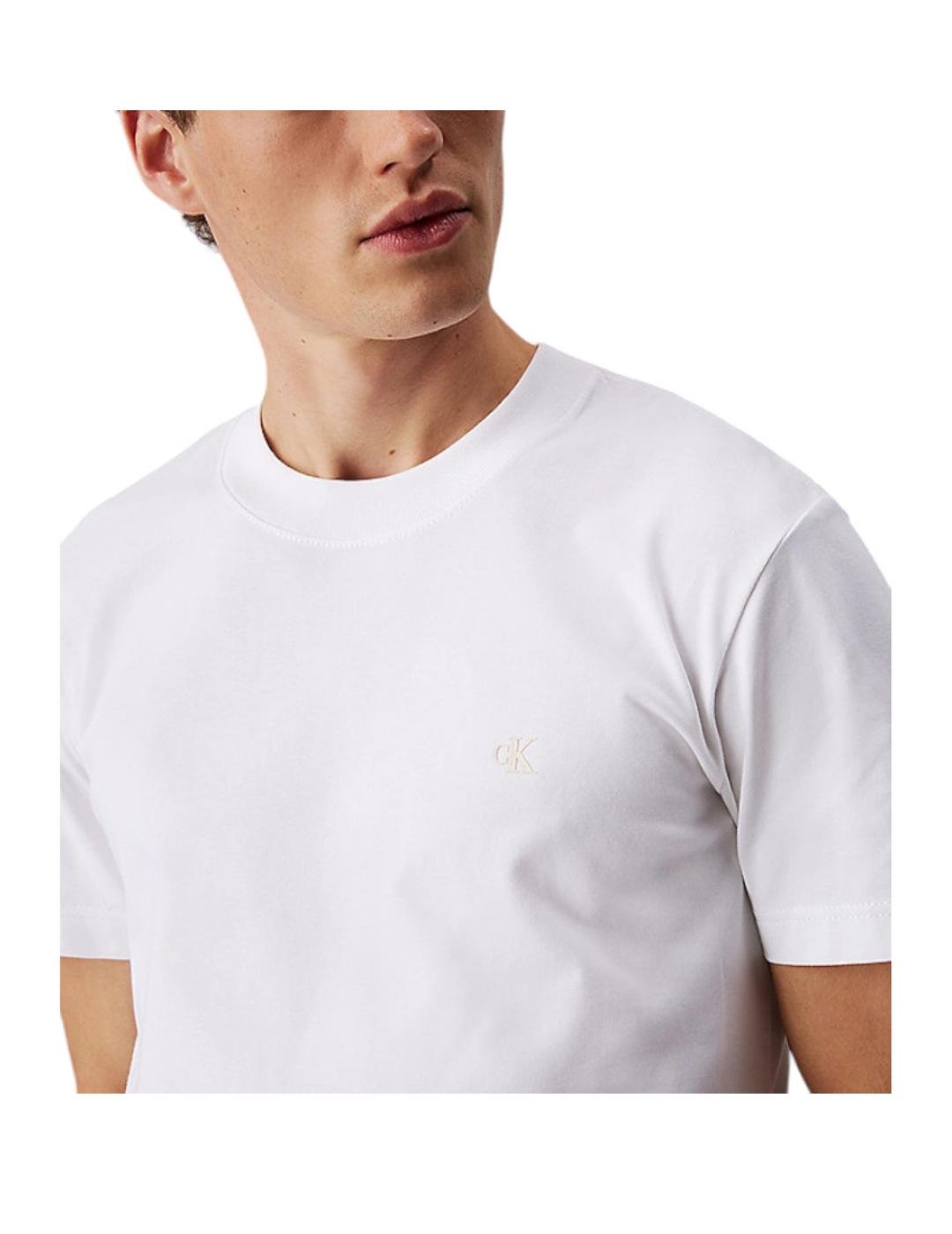 Camiseta Heavy Regular Calvin Klein