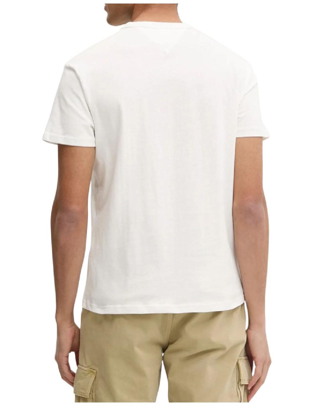 Camiseta Badge Tee Tommy Jeans