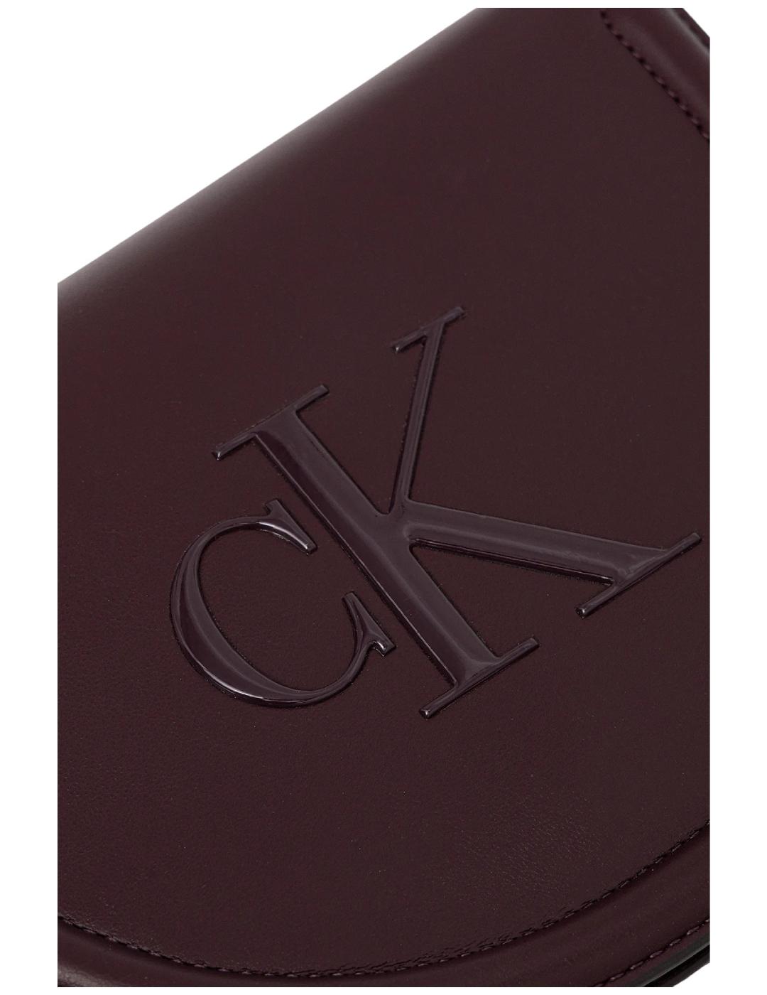 Bolso Raised Saddle Crossbody Calvin Klein