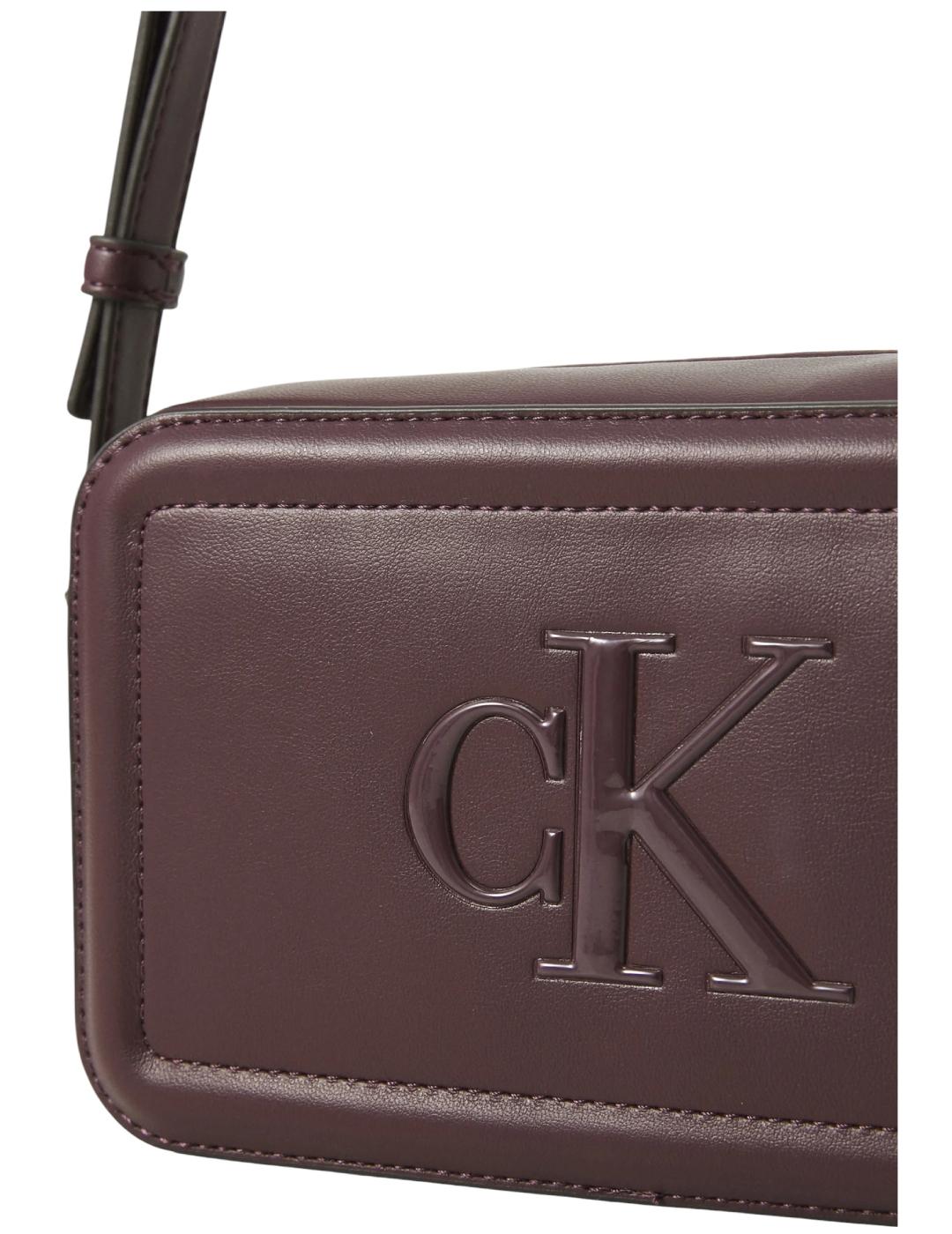 Bolso Raised Calvin Klein