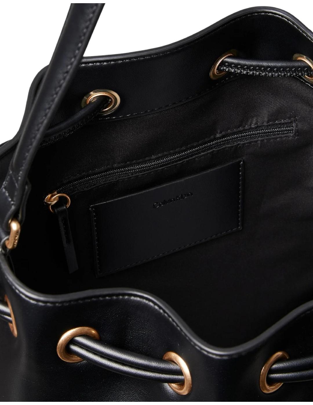 Bolso Raised Ck Large Calvin Klein