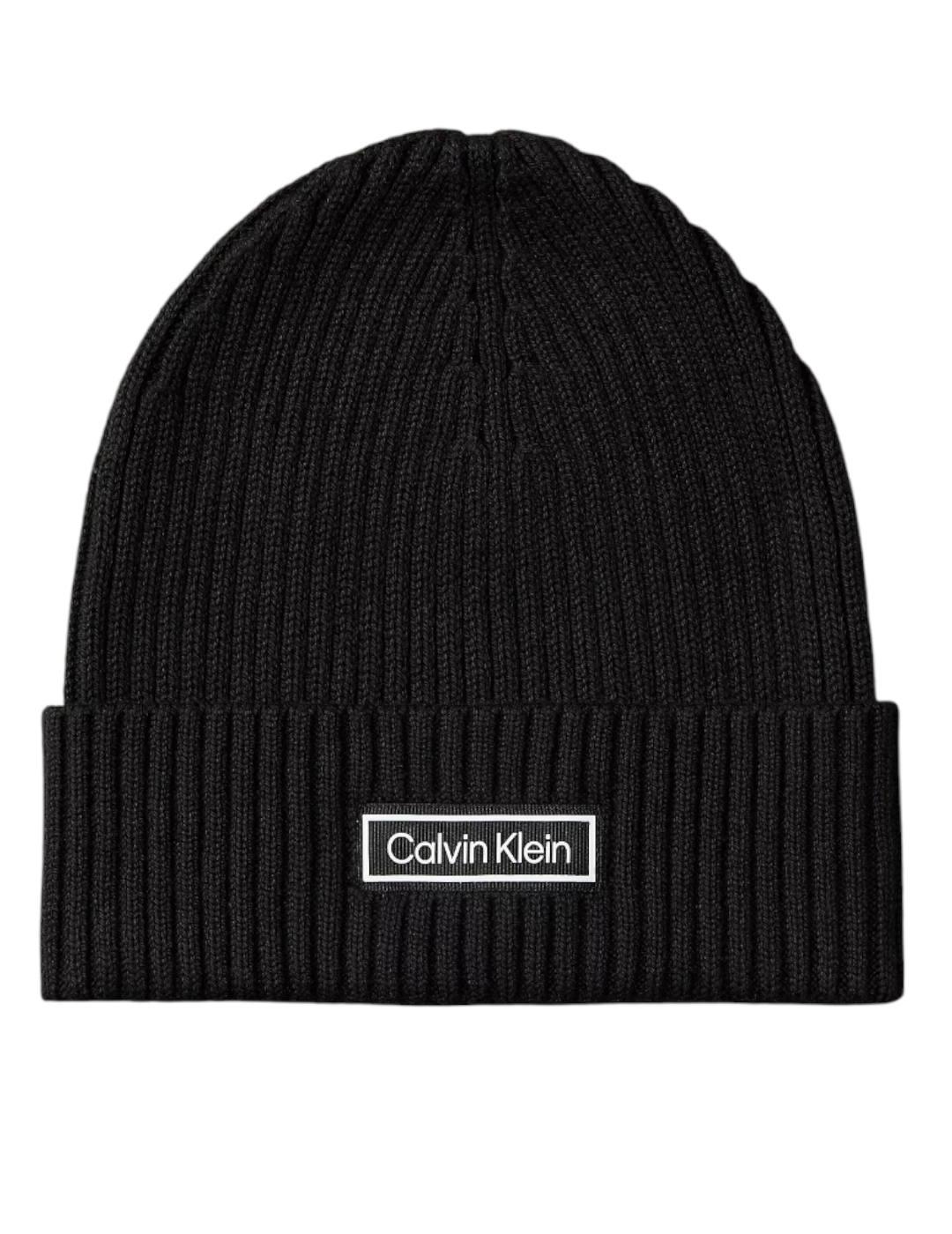 Gorro patch chunky rib cotton Calvin Klein