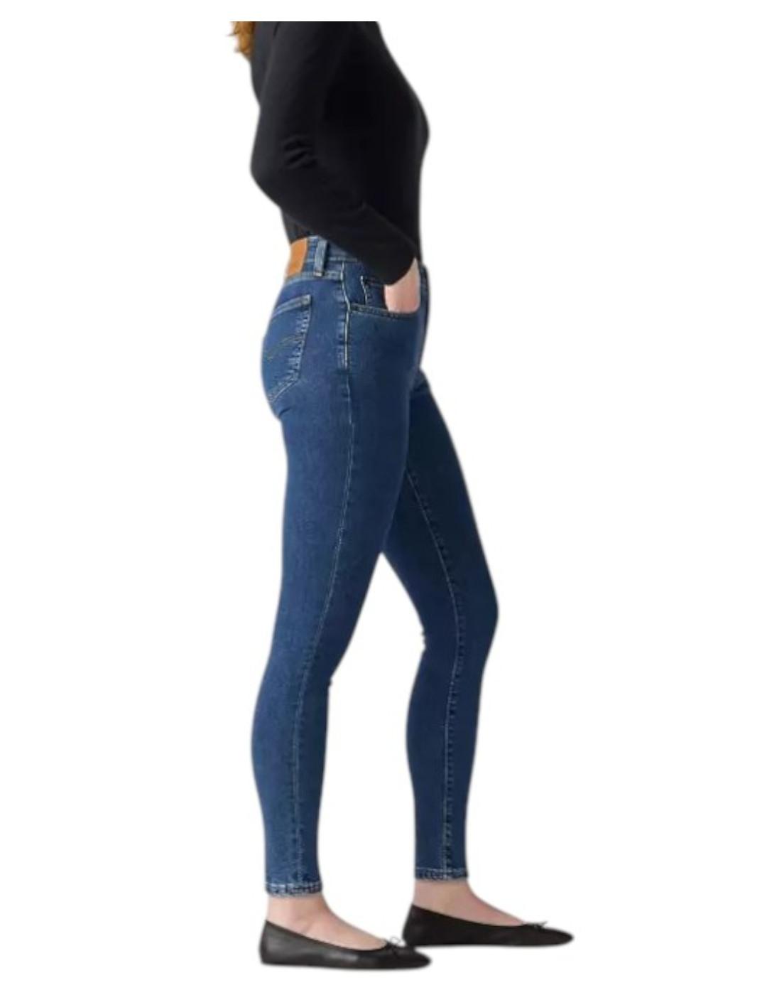 Pantalón 721 Levi's