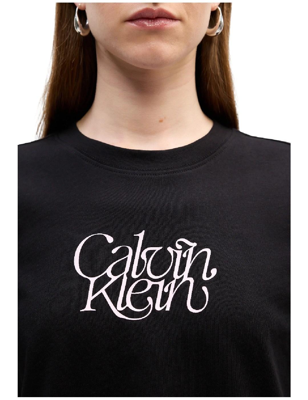 Camiseta Fitted Script Calvin Klein