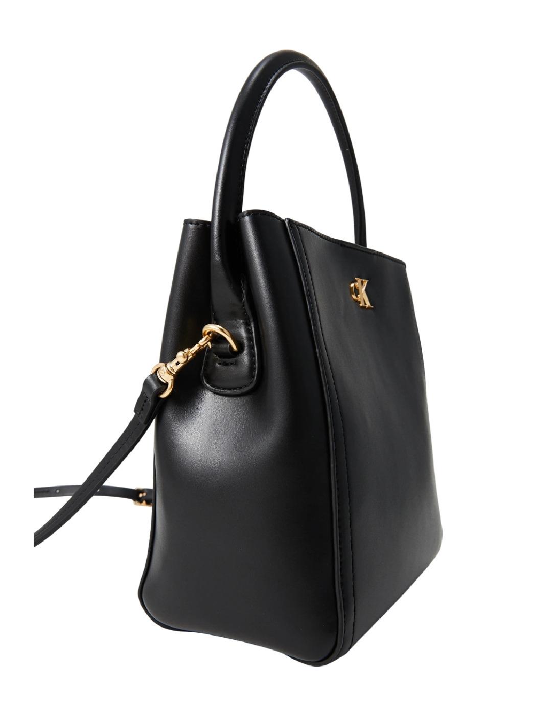 Bolso Bucket Calvin Klein
