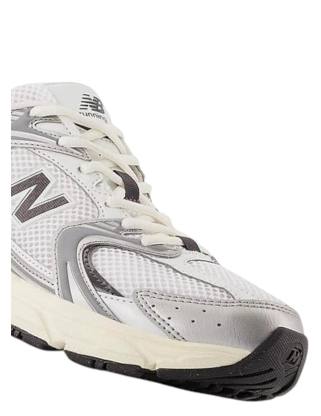 Zapatilla 530ESA New Balance