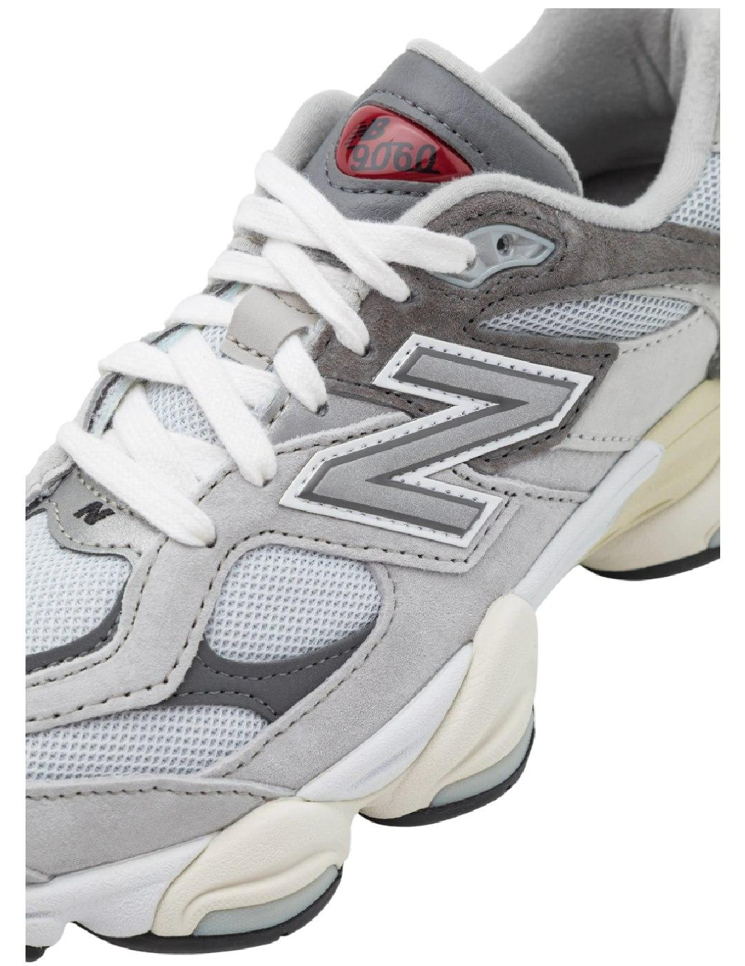 Zapatilla 9060GRY New Balance