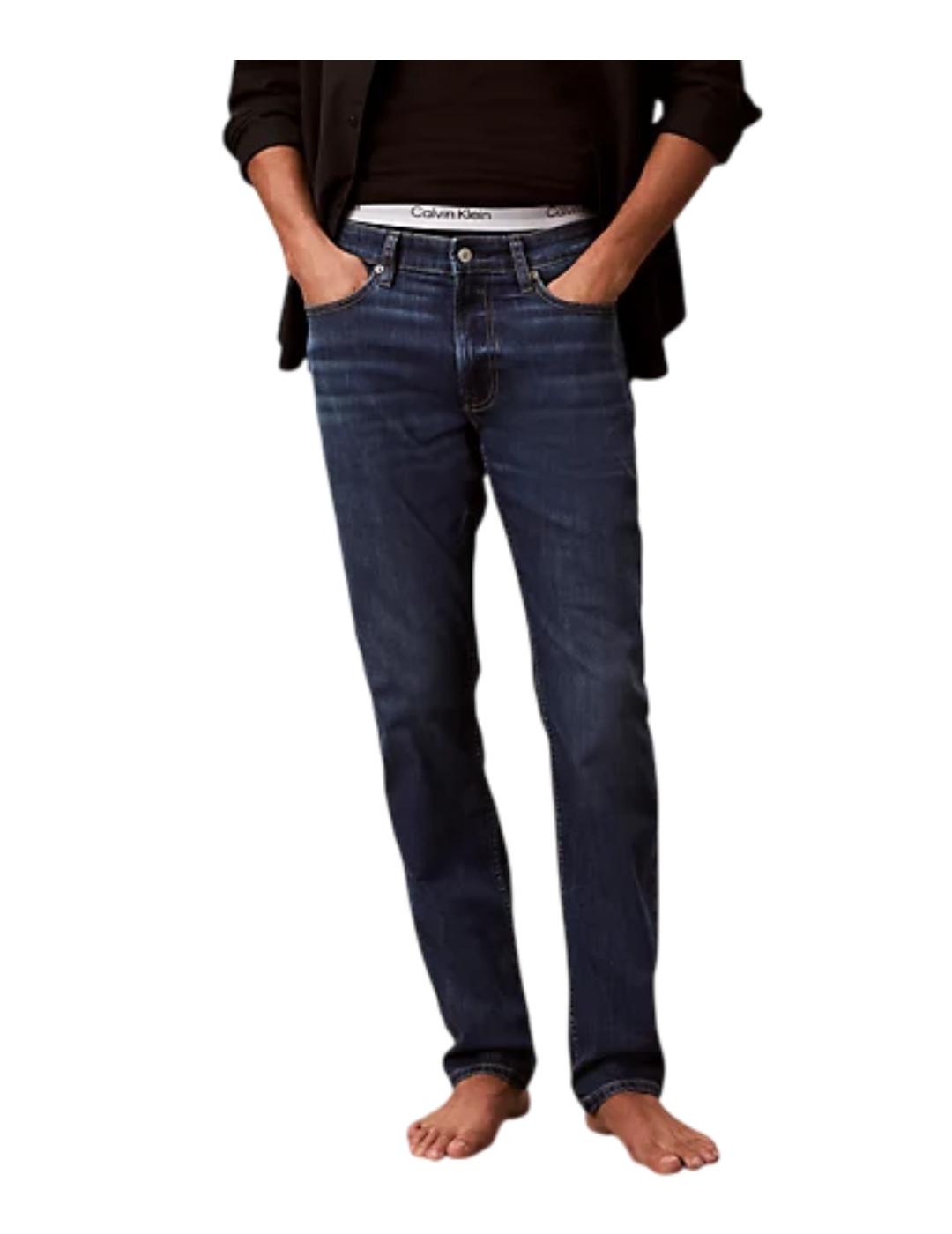 Pantalón Slim Dark Irving Calvin Klein