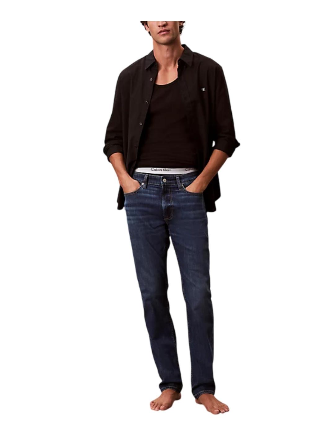 Pantalón Slim Dark Irving Calvin Klein