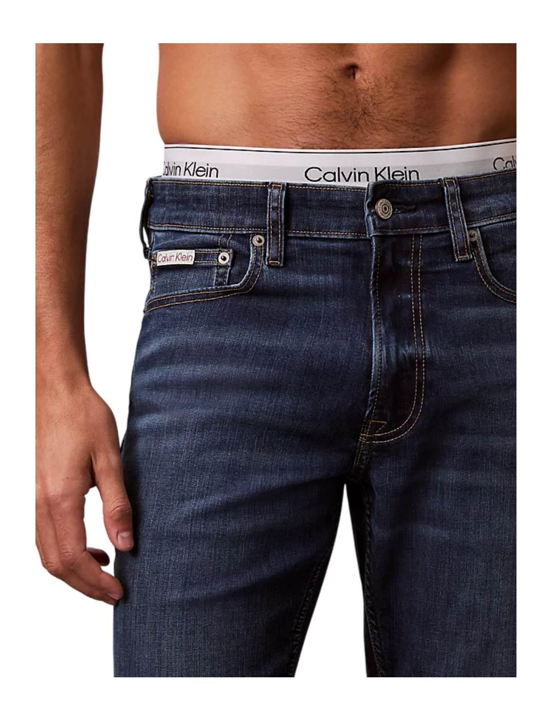 Pantalón Slim Dark Irving Calvin Klein