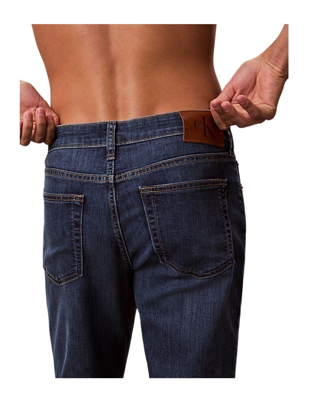 Pantalón Slim Dark Irving Calvin Klein